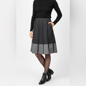 Folio New York Wool Skirt A-Line Gray Black Striped Mini Lined